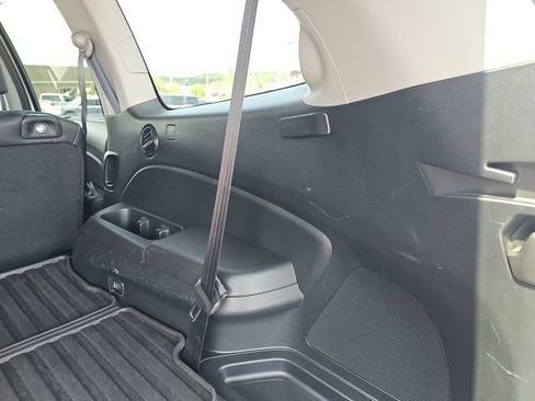 Used 2021 Honda Pilot Touring image 10