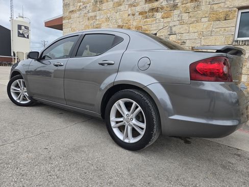 Used 2013 Dodge Avenger SXT w/ Rallye Appearance Group FWD image 3