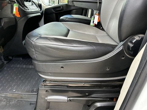 Used 2021 RAM ProMaster 2500 image 9