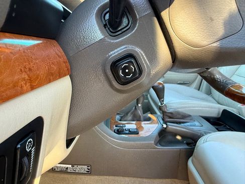 Used 2005 Lexus GX 470 image 19