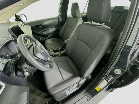 Used 2023 Toyota Corolla LE w/ Carpet Mat Package (TMS) FWD image 13