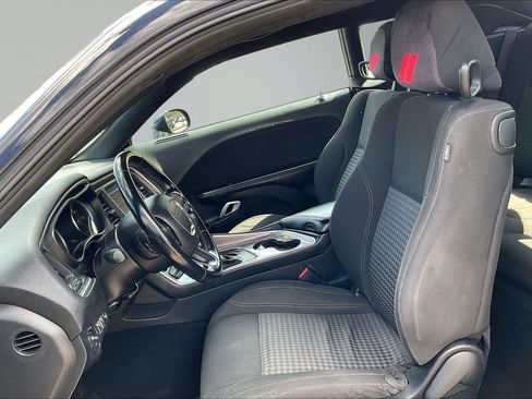 Used 2021 Dodge Challenger SXT RWD image 24