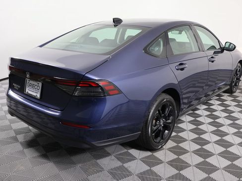 Used 2025 Honda Accord SE image 8