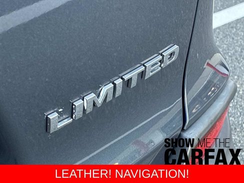 Used 2019 Jeep Cherokee Limited AWD/4WD image 14