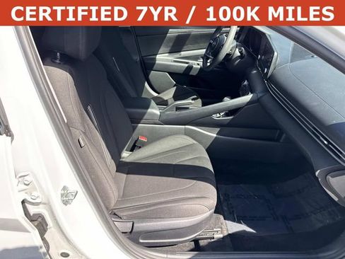 Used 2021 Hyundai Elantra SEL FWD image 9