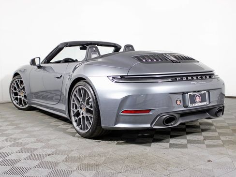Used 2025 Porsche 911 Carrera image 3