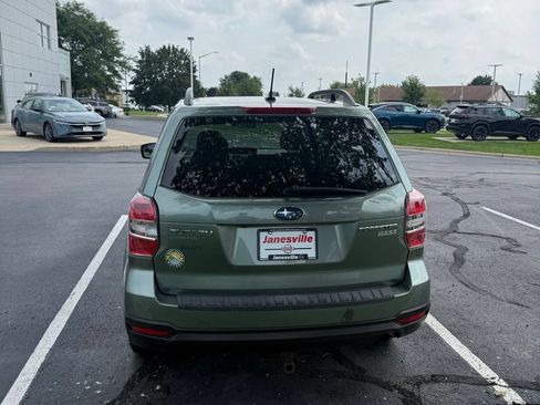 Used 2015 Subaru Forester 2.5i Premium AWD/4WD image 5