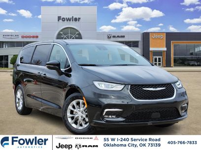 New 2026 Chrysler Pacifica Limited
