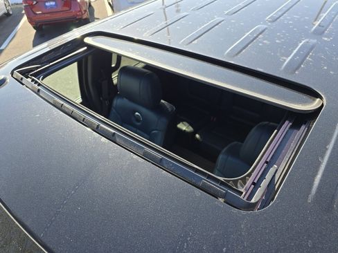 Used 2014 Ford F150 Limited image 3