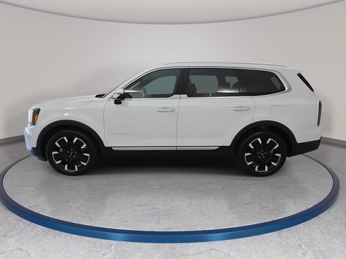 Used 2025 Kia Telluride SX Prestige AWD/4WD image 8