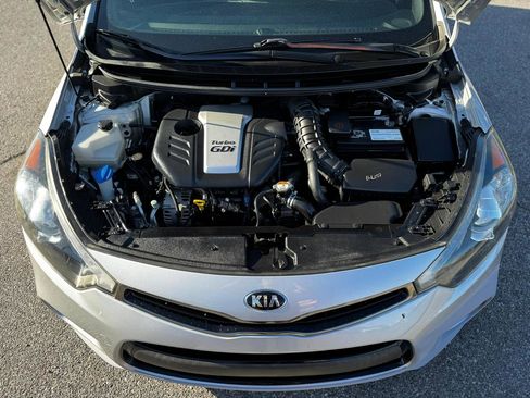 Used 2015 Kia Forte Koup SX image 11