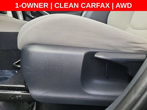Used 2024 Toyota Corolla Cross L AWD/4WD image 22