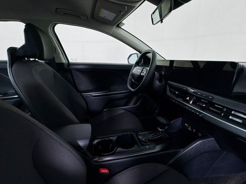 Used 2026 Kia K4 FWD image 27