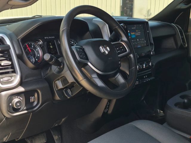Used 2022 RAM 2500 Big Horn AWD/4WD image 5