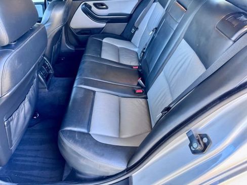 Used 2002 BMW M5 image 18