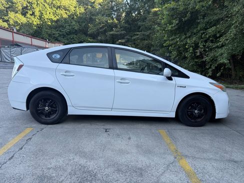 Used 2013 Toyota Prius Three FWD image 10