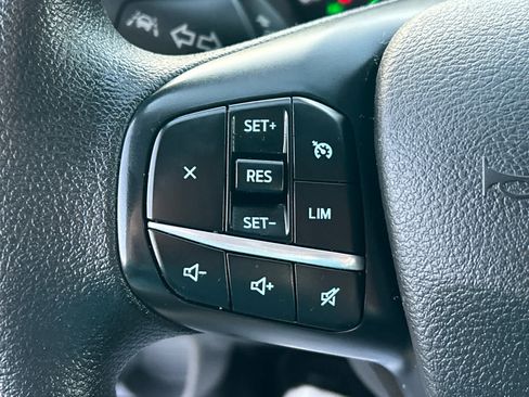 Used 2023 Ford Transit 250 Low Roof AWD w/ Exterior Upgrade Package image 21