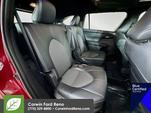 Used 2021 Toyota Highlander XSE image 31