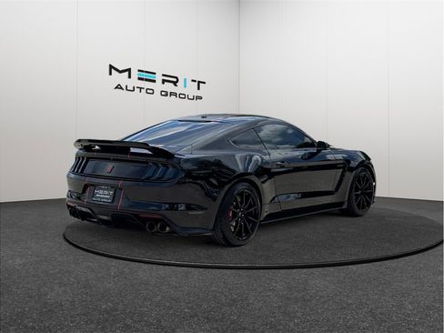 Used 2018 Ford Mustang Shelby GT350 w/ Convenience Package RWD image 9