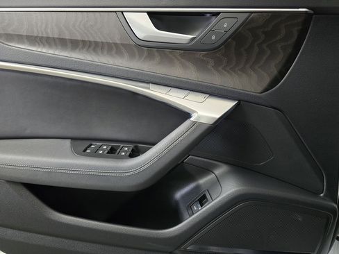 Used 2023 Audi A6 Premium Plus w/ Premium Plus Package image 11