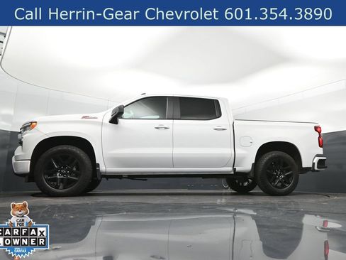 Used 2023 Chevrolet Silverado 1500 RST AWD/4WD image 33