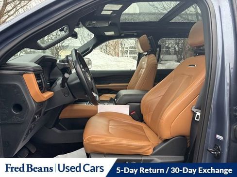 Used 2023 Ford Expedition Max Platinum image 11