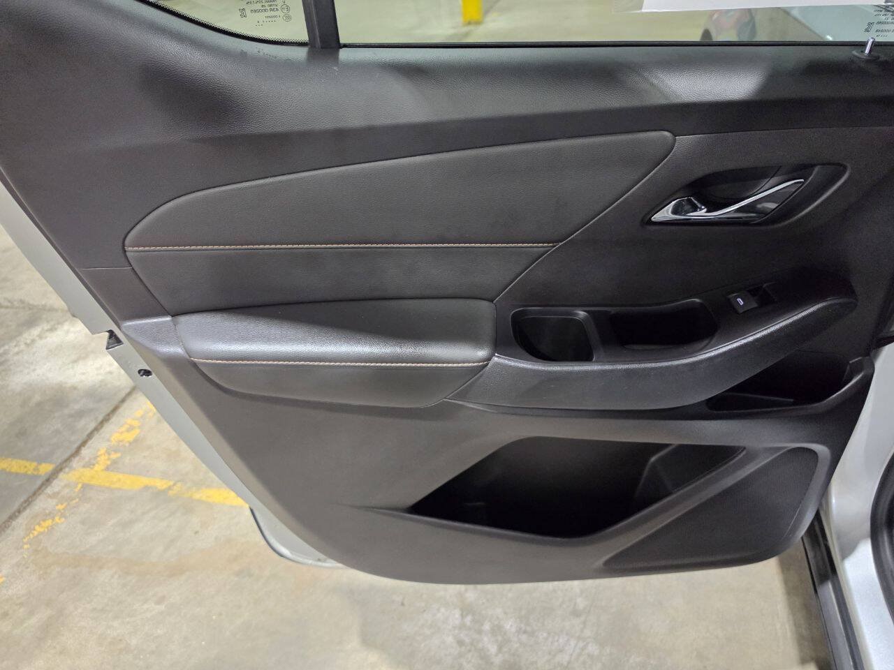 Used 2019 Chevrolet Traverse LT w/ LT Premium Package AWD/4WD image 25