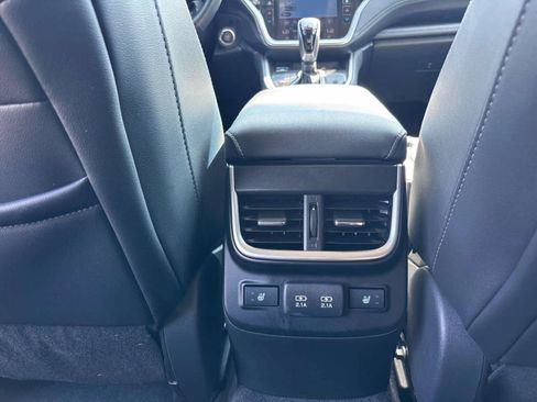 Used 2021 Subaru Outback Limited AWD/4WD image 13