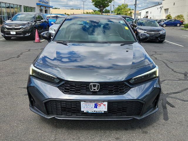 Used 2025 Honda Civic Sport image 2