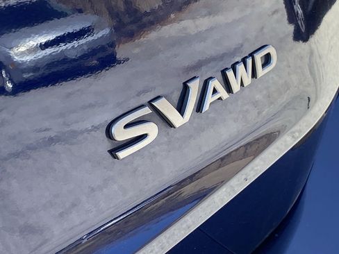 Used 2024 Nissan Rogue SV AWD/4WD image 5