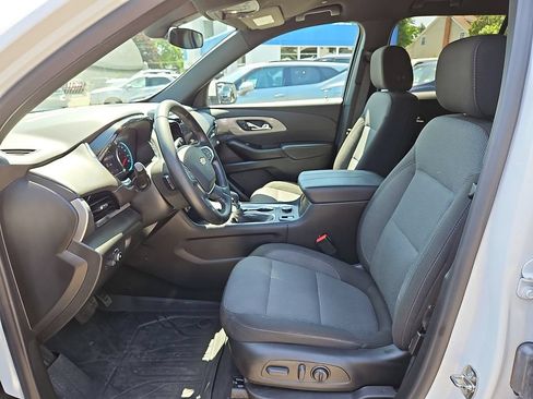 Certified 2023 Chevrolet Traverse LT FWD image 15