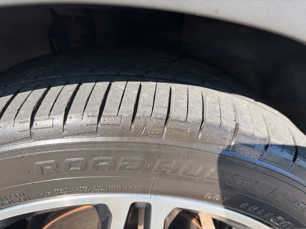 Used 2019 Ford Escape SEL FWD image 17