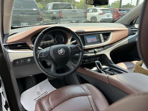 Used 2021 Buick Enclave Avenir w/ Avenir Technology Package AWD/4WD image 30
