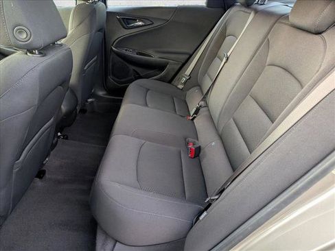 Used 2022 Chevrolet Malibu RS w/ LPO, Convenience Package 2 image 17