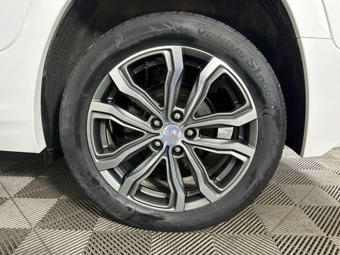 Used 2020 GMC Terrain Denali w/ Denali Premium Package image 36