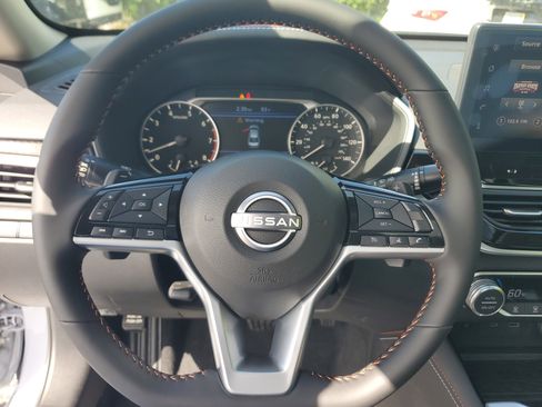 New 2025 Nissan Altima 2.5 SR w/ SR Premium Package image 21