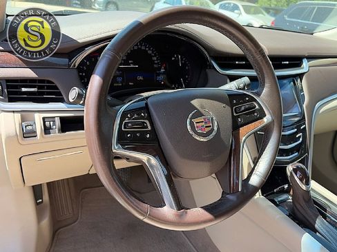 Used 2013 Cadillac XTS Luxury w/ Driver Awareness Package AWD/4WD image 20