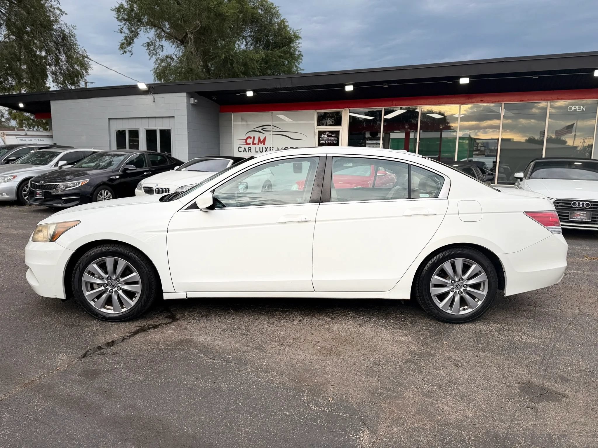 Used 2012 Honda Accord EX-L image 7