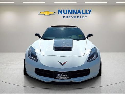 Used 2019 Chevrolet Corvette Stingray Coupe w/ Carbon Flash Badge Package RWD image 8