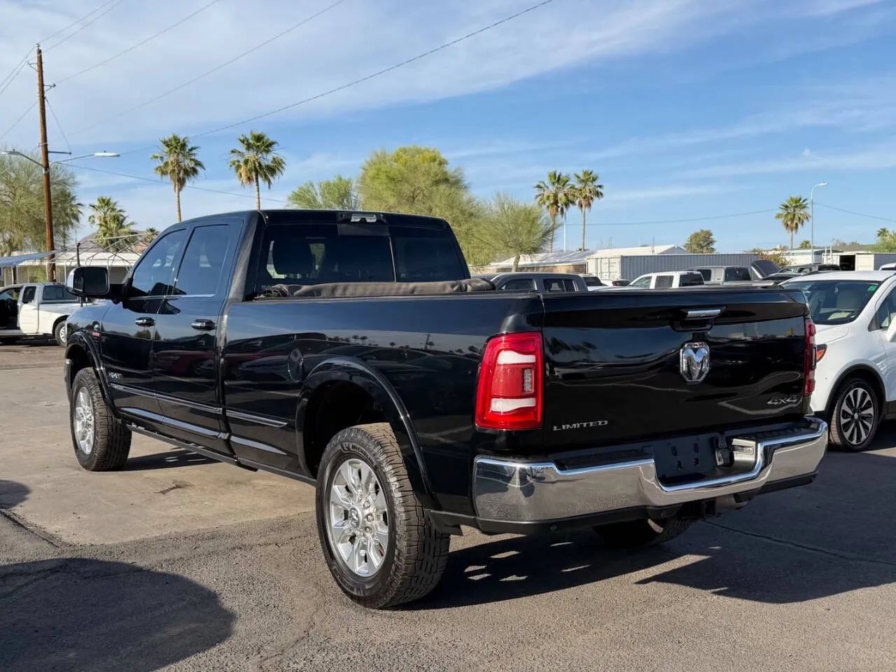 Used 2022 RAM 3500 Limited w/ Towing Technology Group AWD/4WD image 6