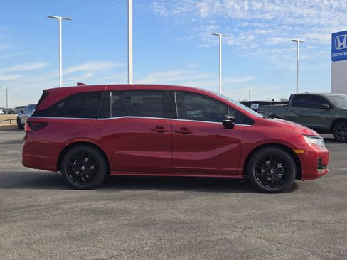 New 2026 Honda Odyssey Sport-L image 7