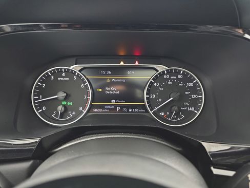 Used 2023 Nissan Pathfinder Platinum FWD image 24