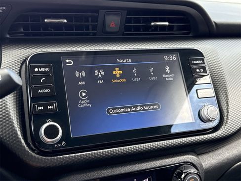 Used 2021 Nissan Kicks SV image 18