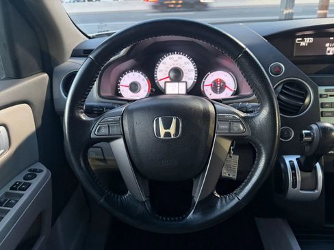 Used 2010 Honda Pilot EX-L image 25