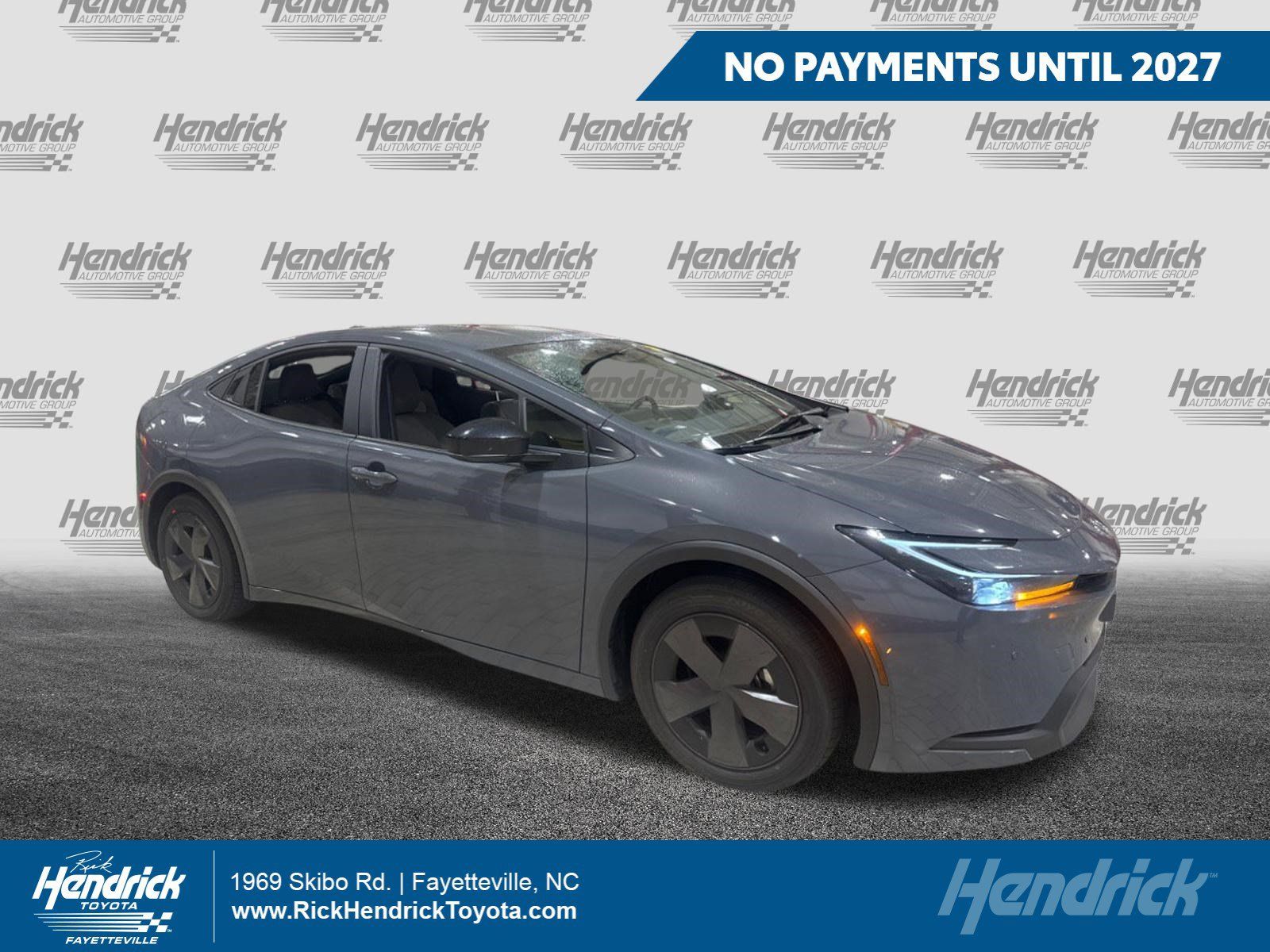 Used 2026 Toyota Prius LE FWD image 1
