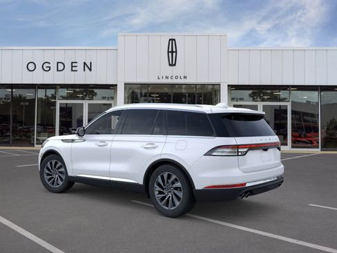 New 2026 Lincoln Aviator AWD image 4