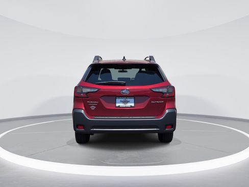 Certified 2025 Subaru Outback Premium AWD/4WD image 6