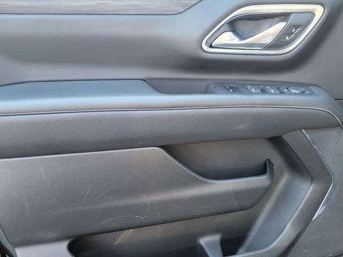 Used 2024 GMC Yukon SLT image 10