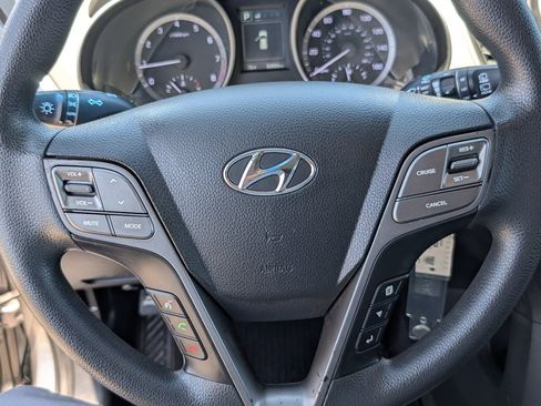 Used 2018 Hyundai Santa Fe Sport FWD image 18
