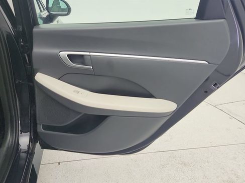 Used 2025 Hyundai Sonata SEL FWD image 31